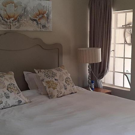 Green Willows Guest House Skeerpoort Екстериор снимка